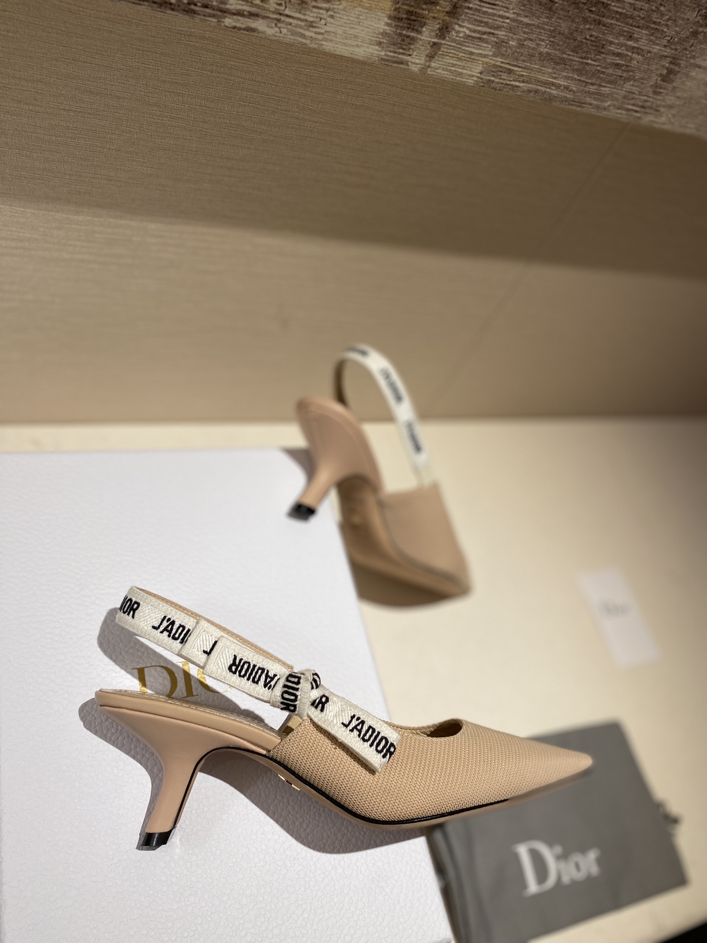 D*or high heels 4