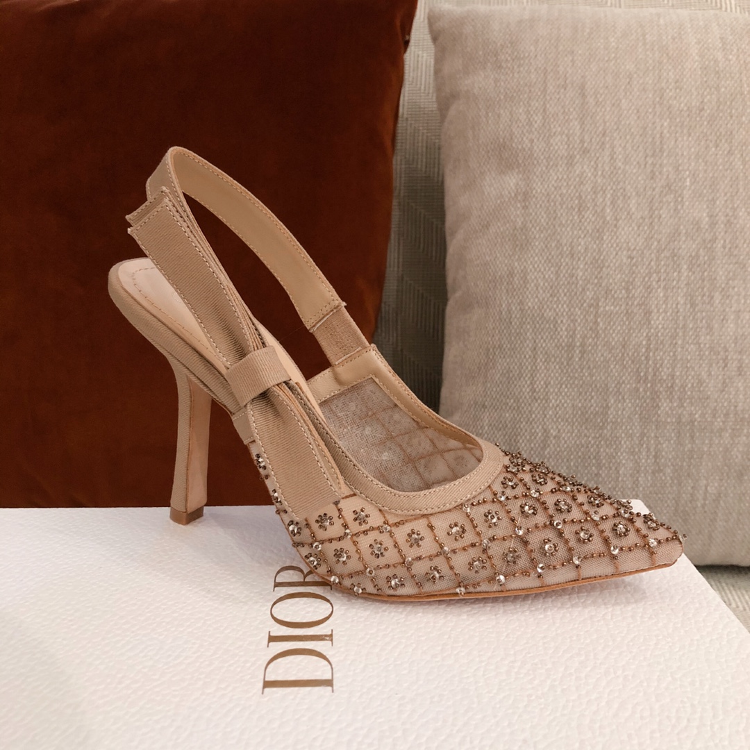 D*or flats 11