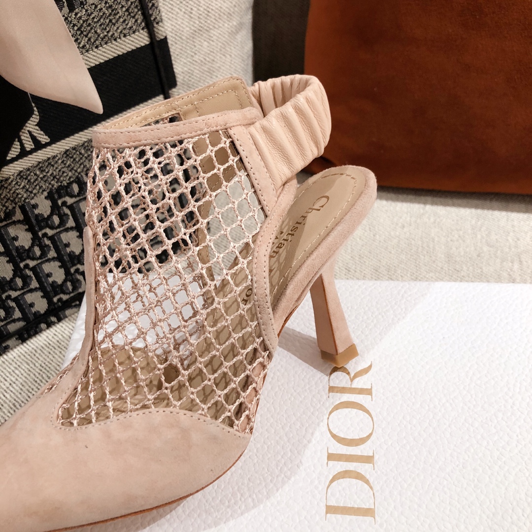 D*or high heels 18