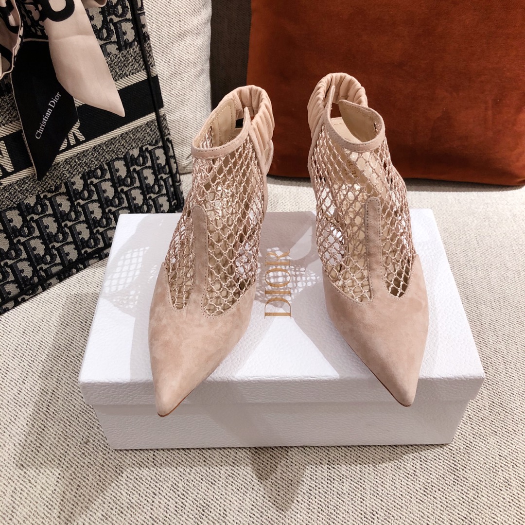 D*or high heels 18