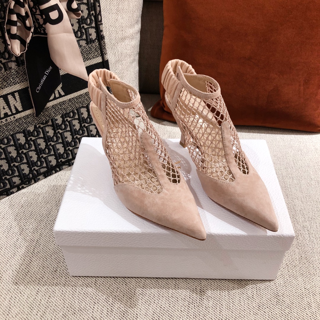 D*or high heels 18