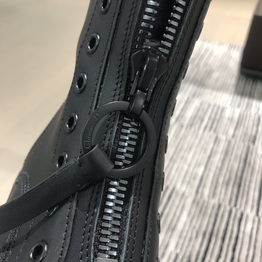D*or boots 11