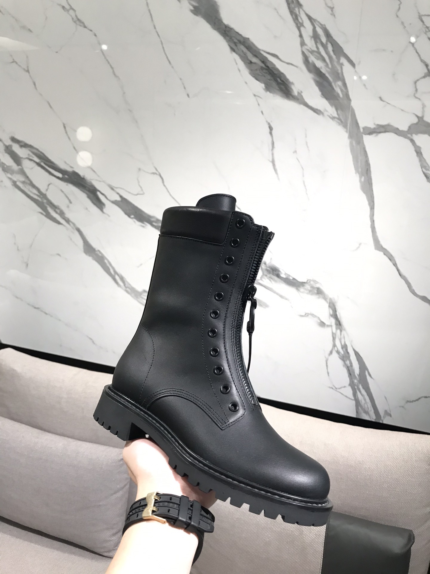 D*or boots 11