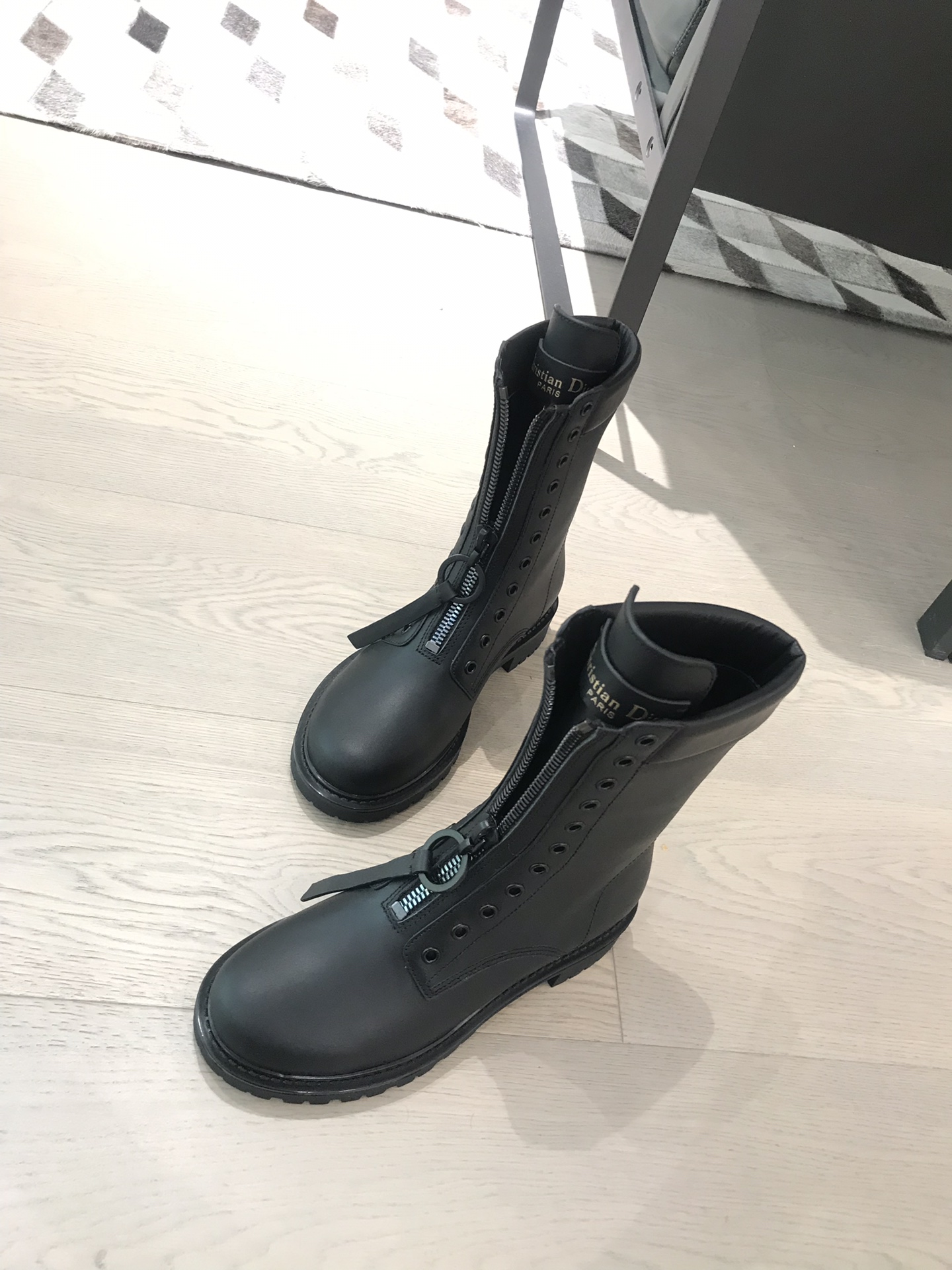 D*or boots 11