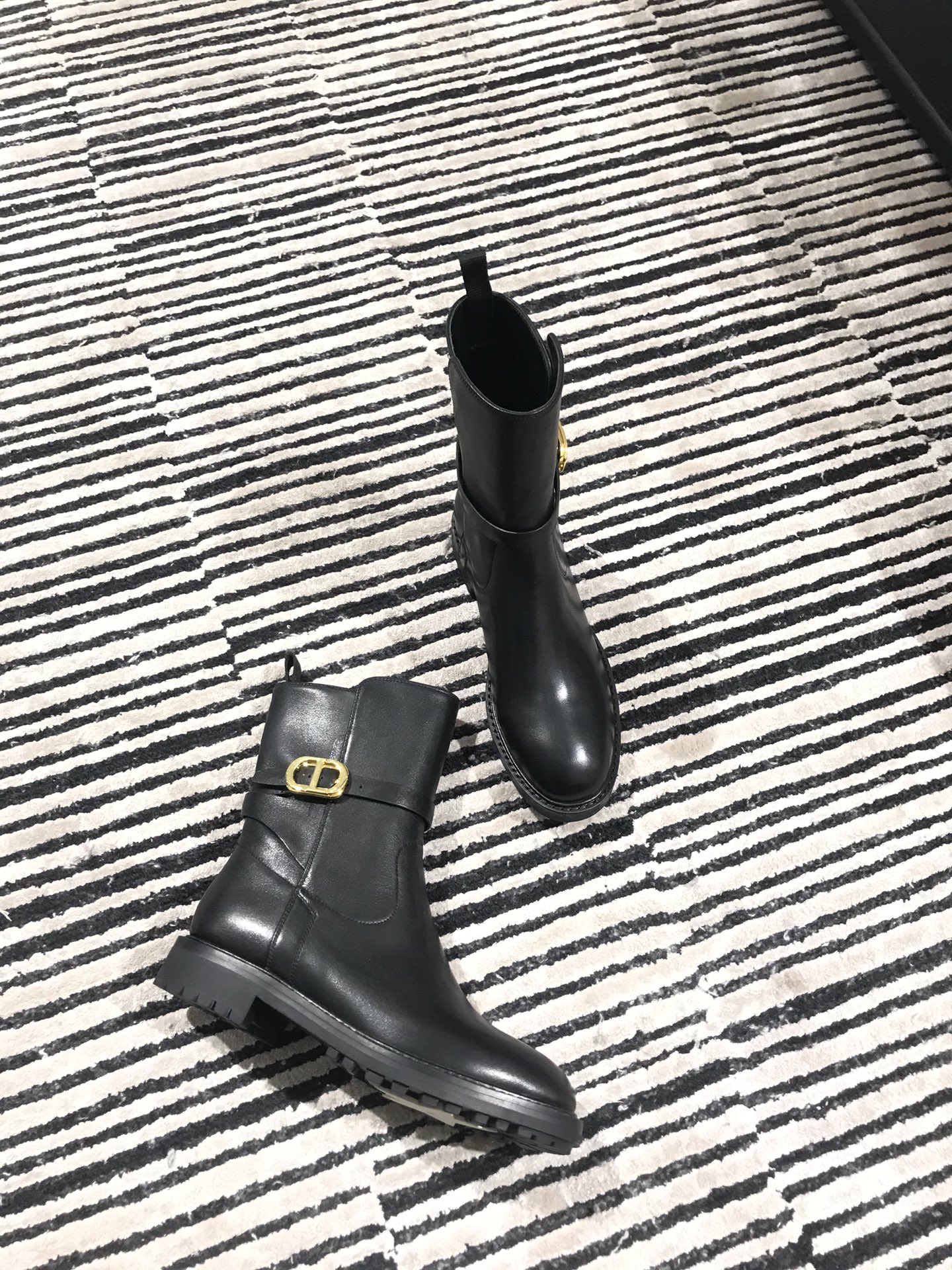 D*or boots 15