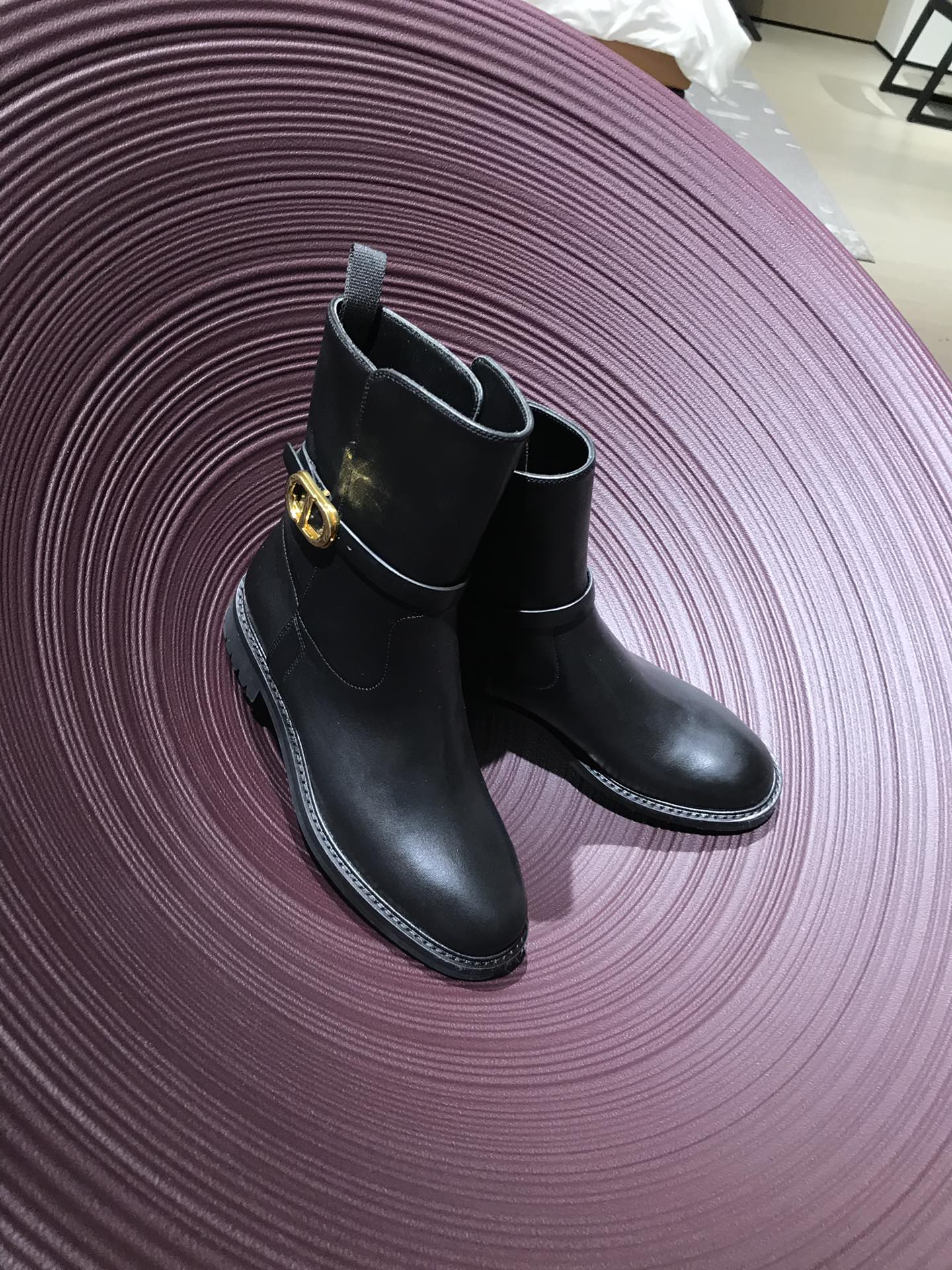 D*or boots 15