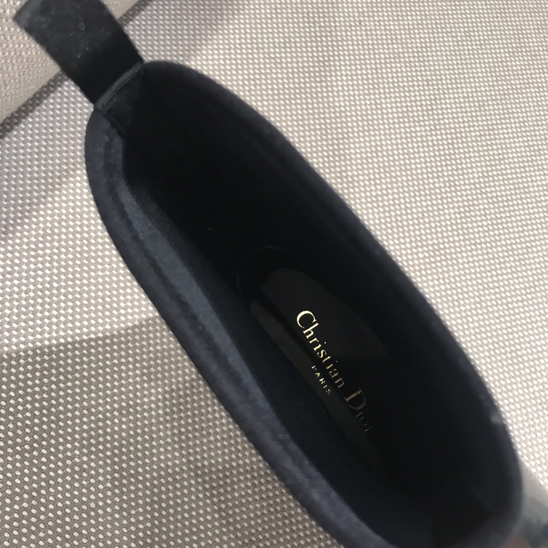 D*or boots 16