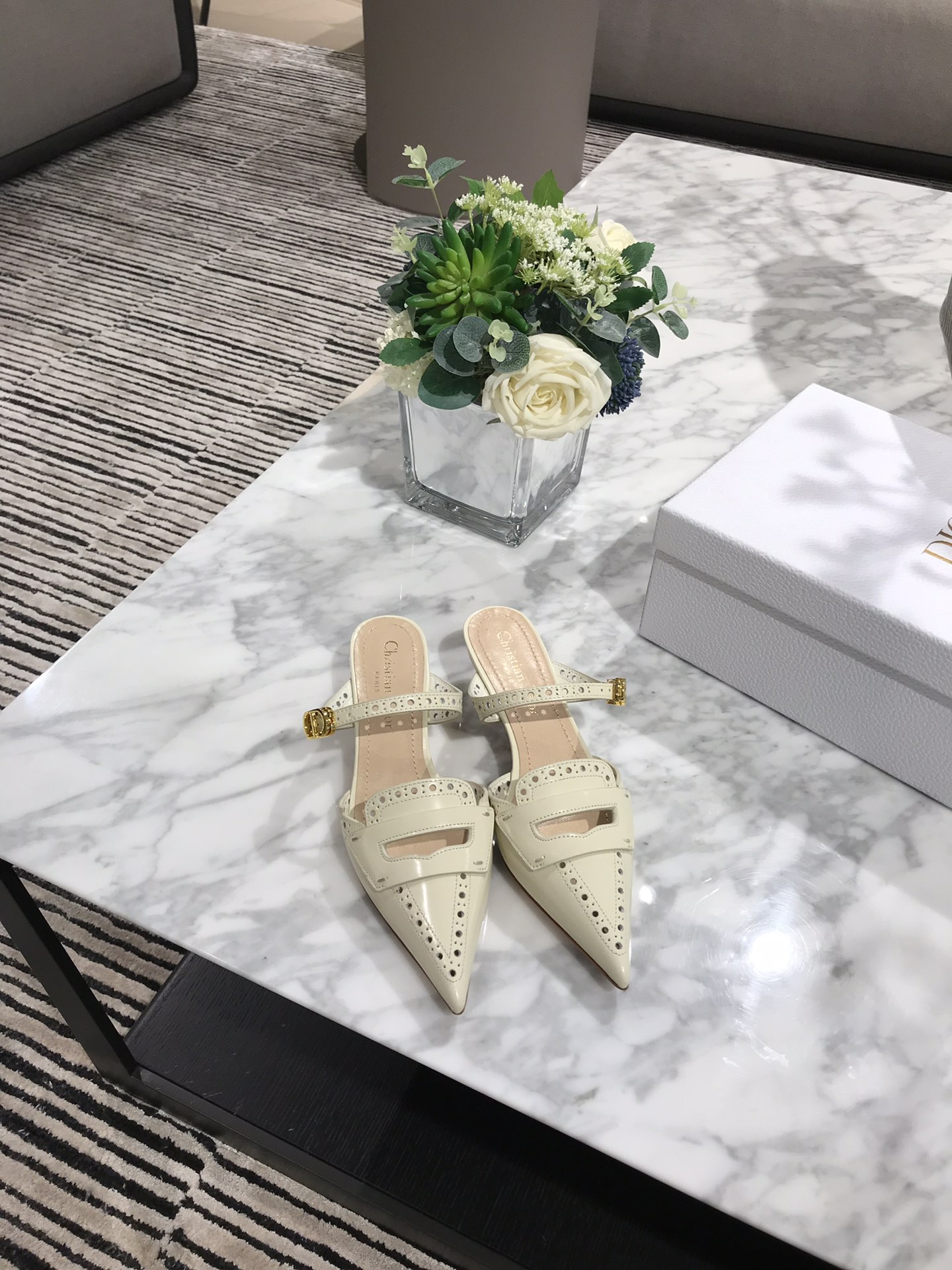 D*or high heels 30