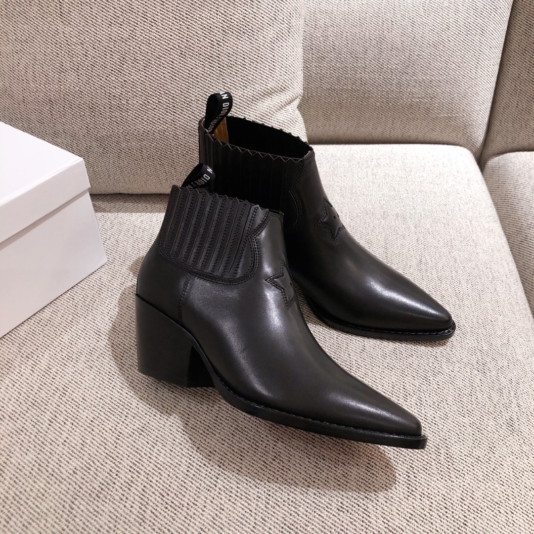 D*or boots 21