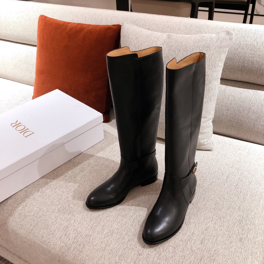 D*or boots 26