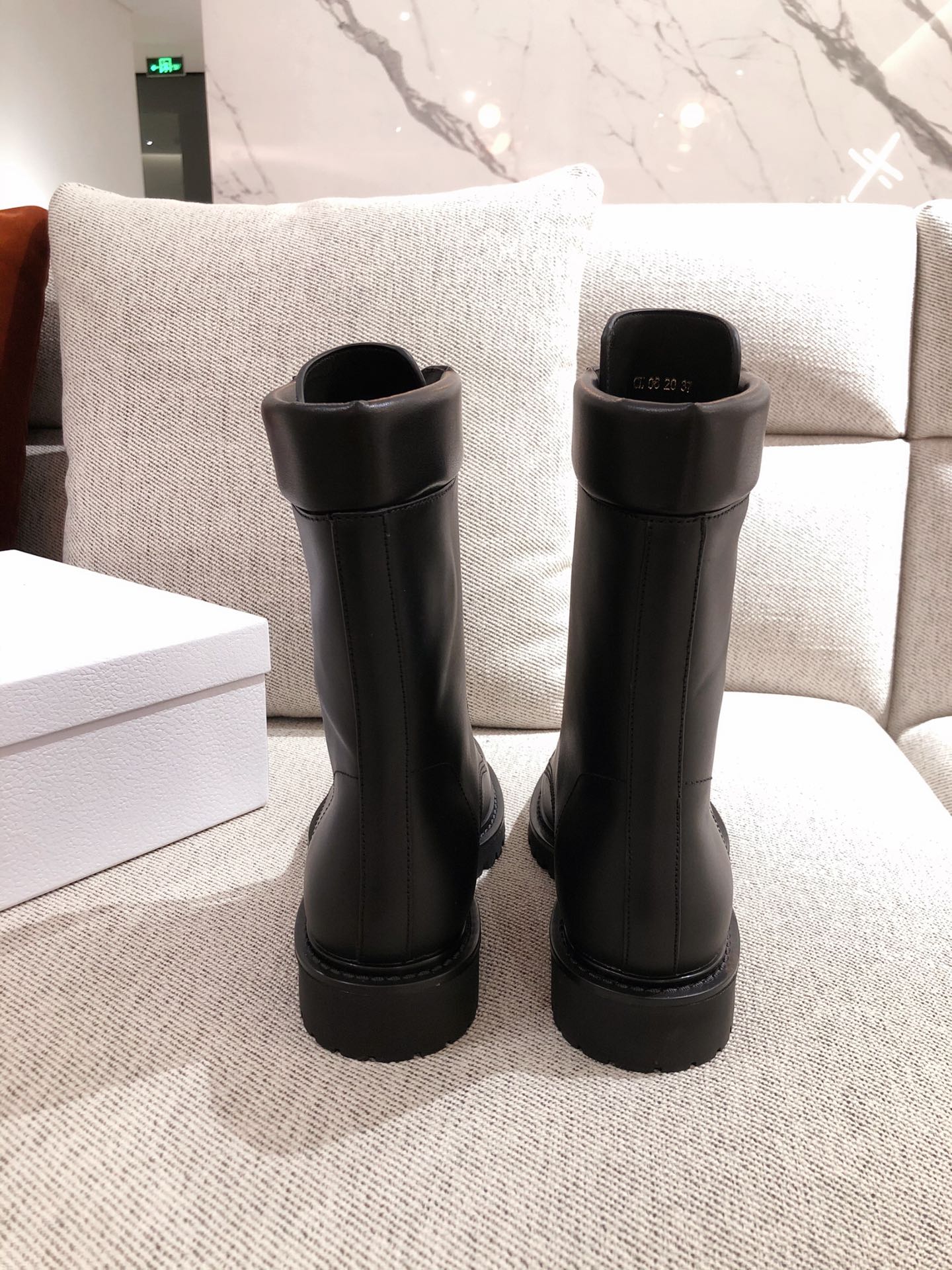 D*or boots 29