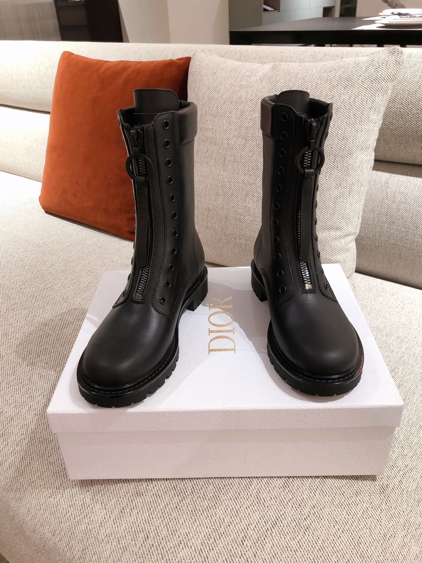 D*or boots 29