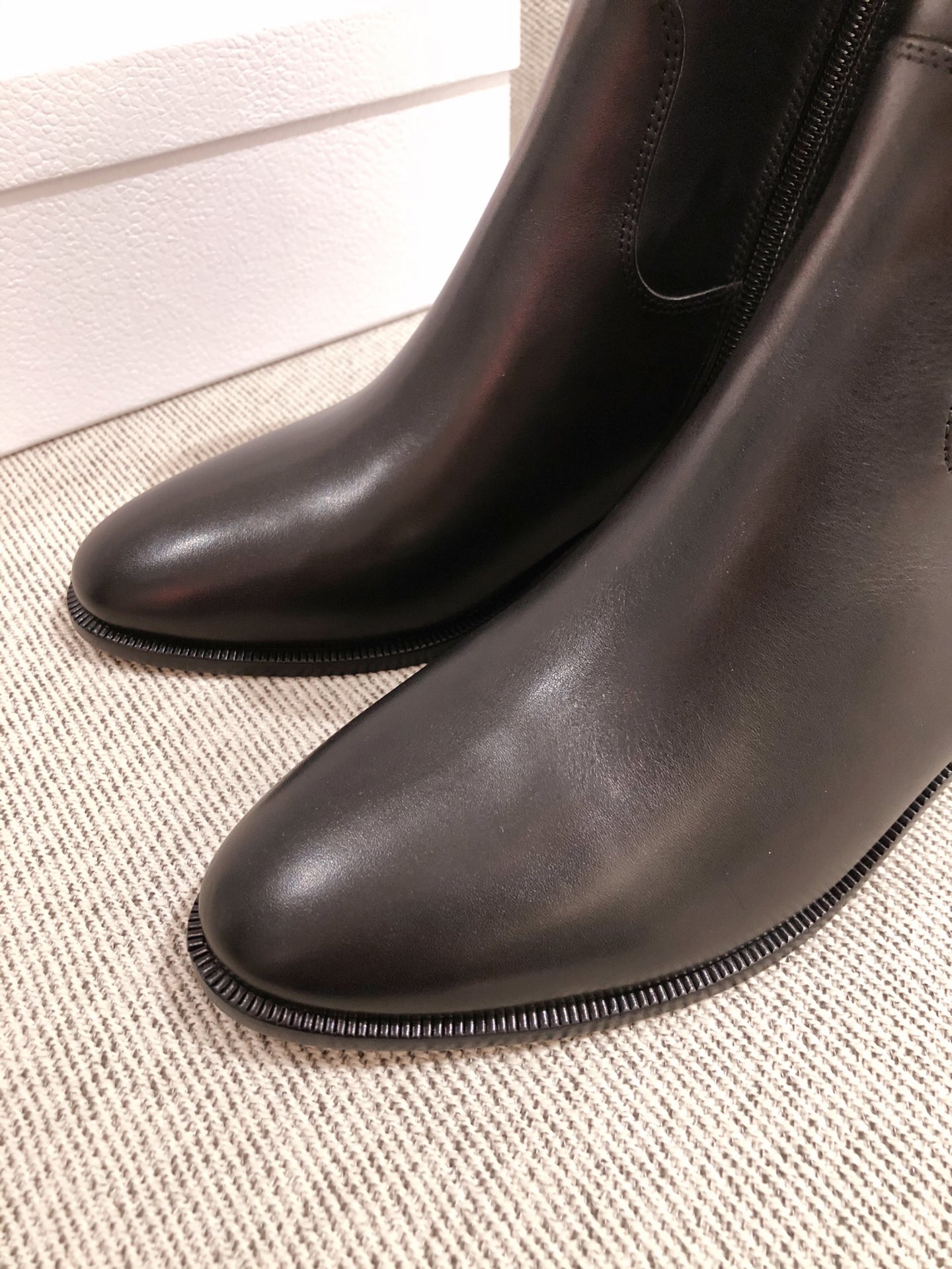 D*or boots 30