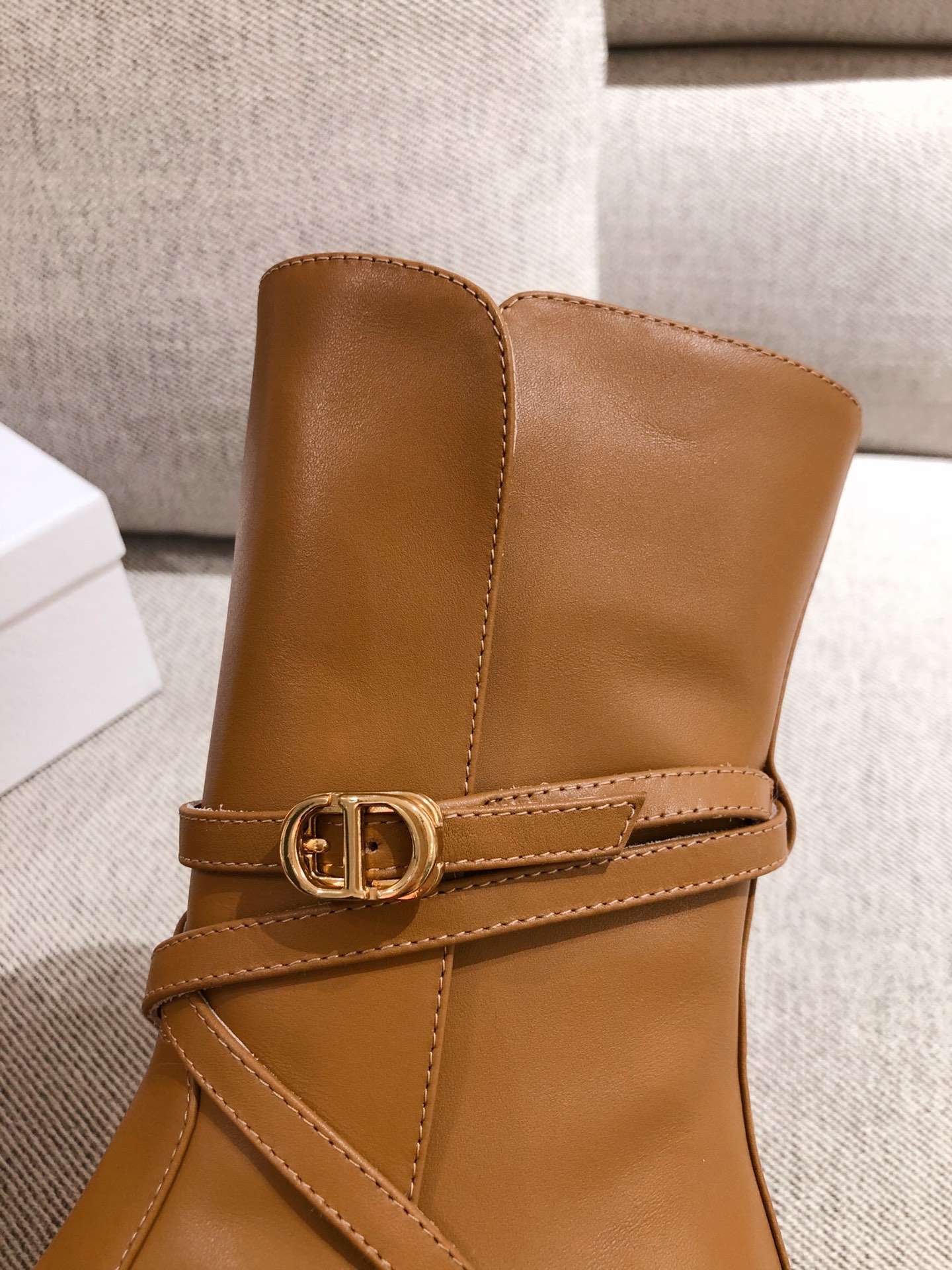 D*or boots 31