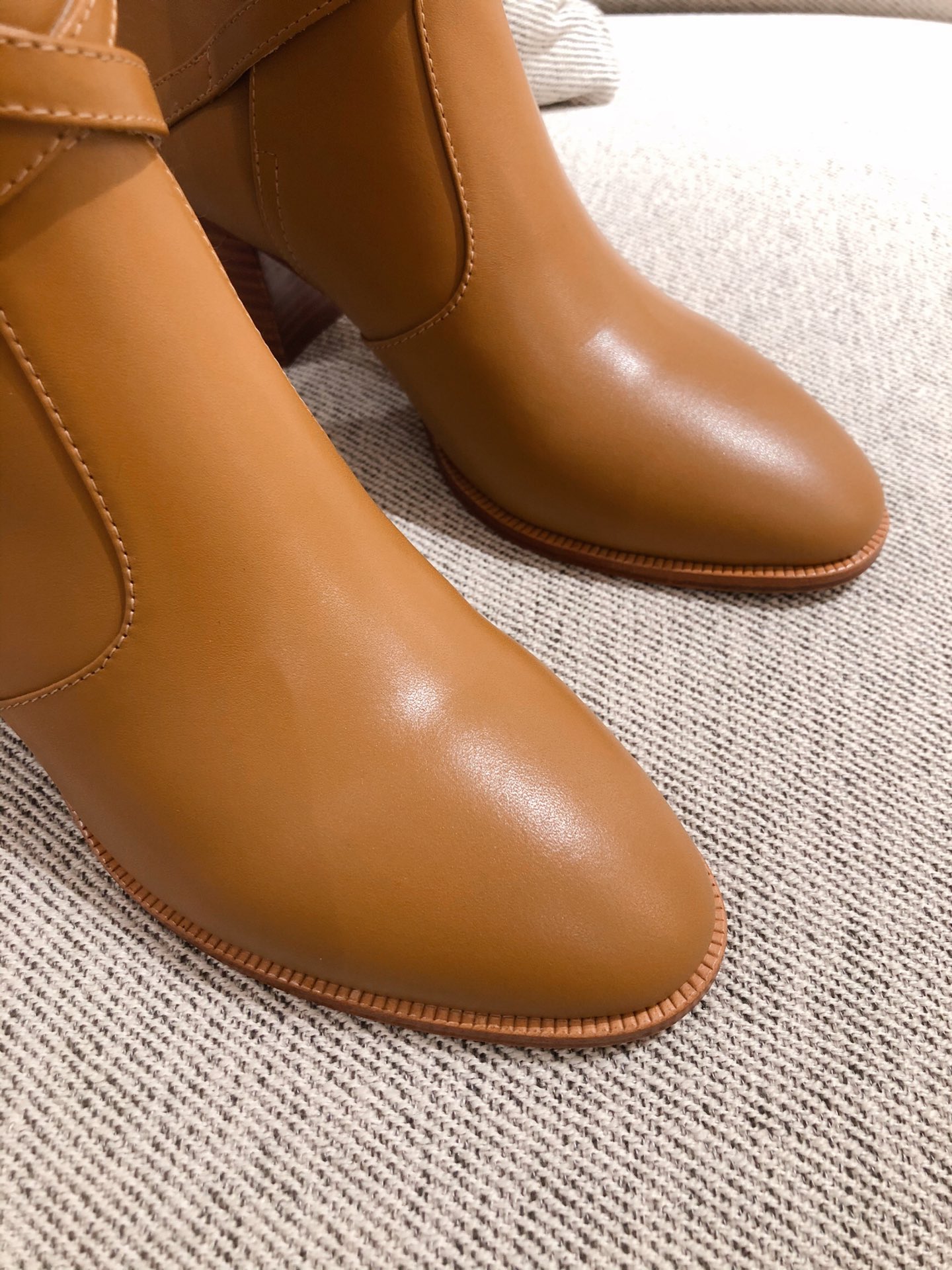 D*or boots 31