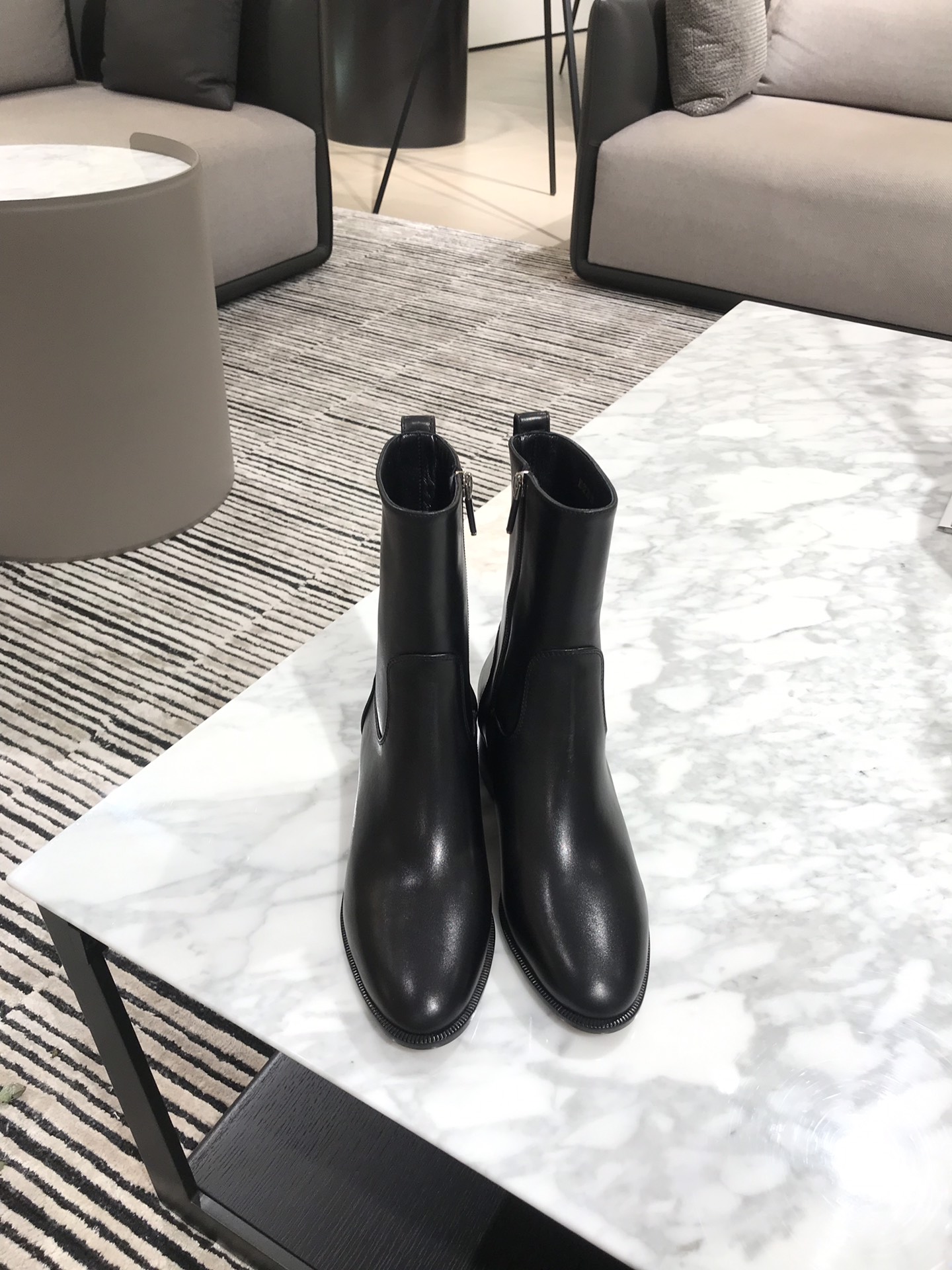 D*or boots 34