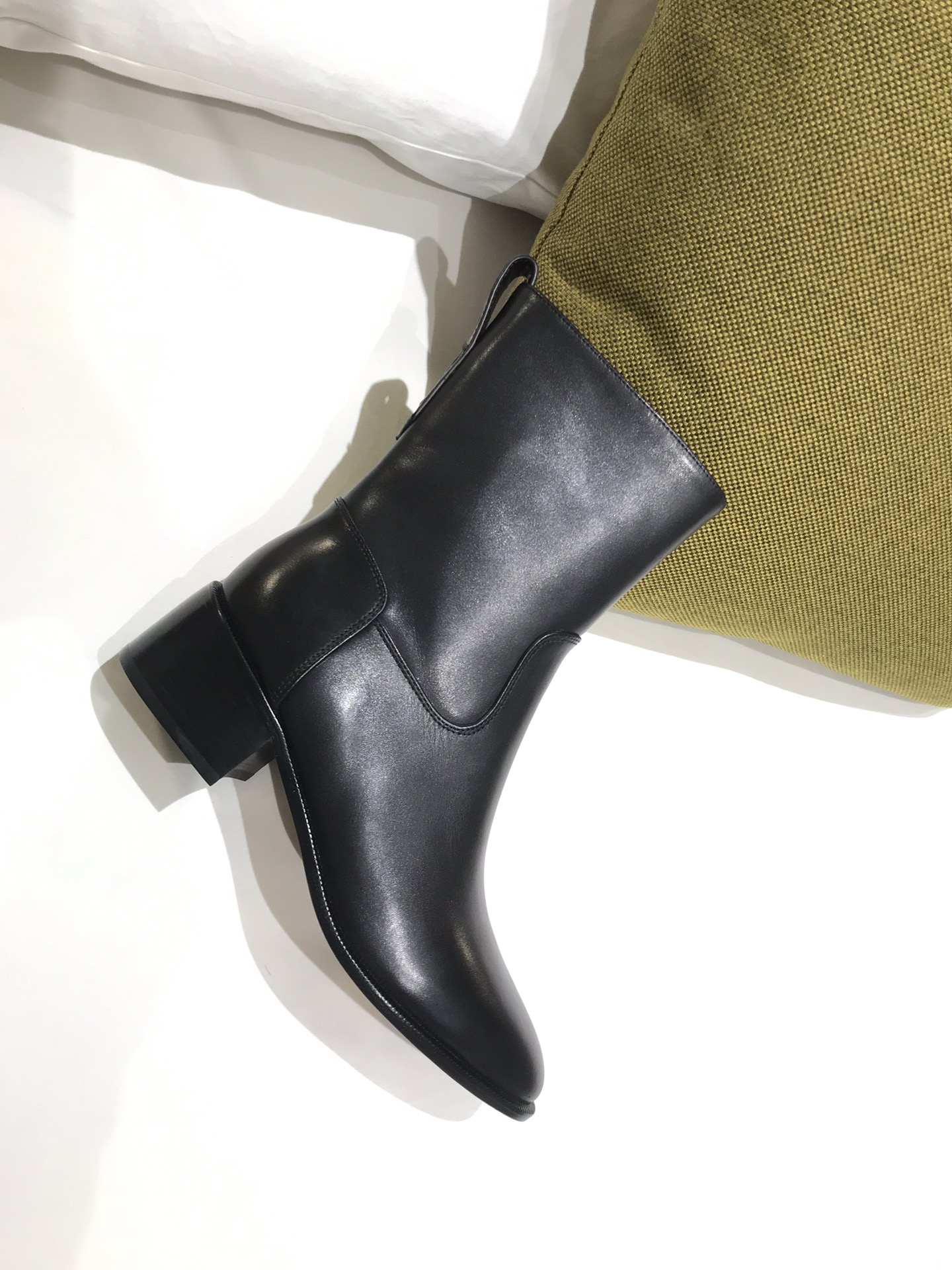D*or boots 34