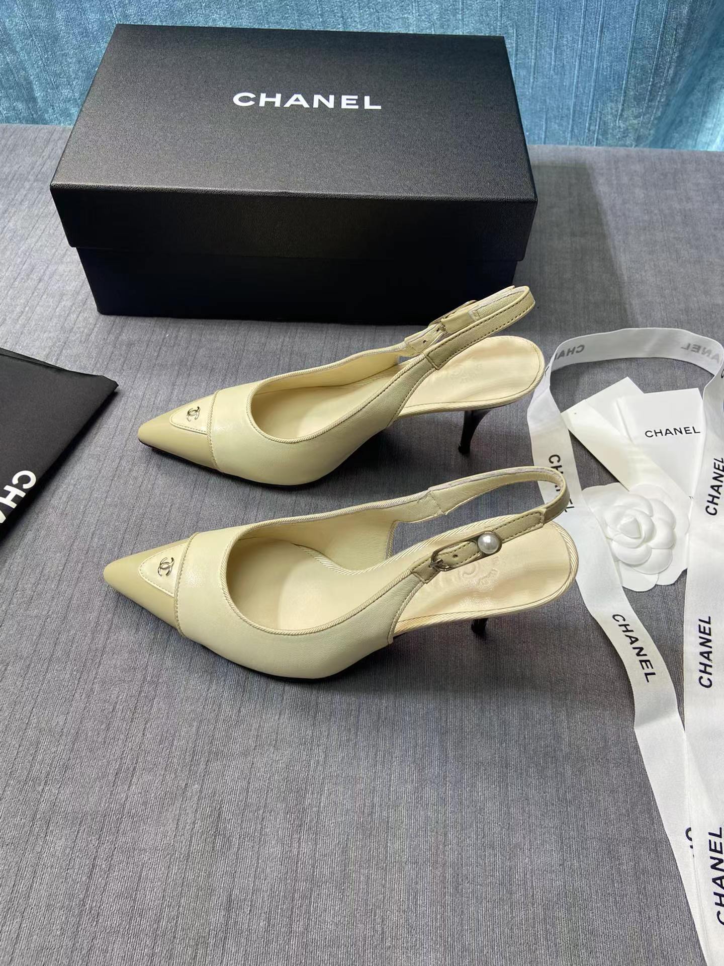 Ch*el high heels 44