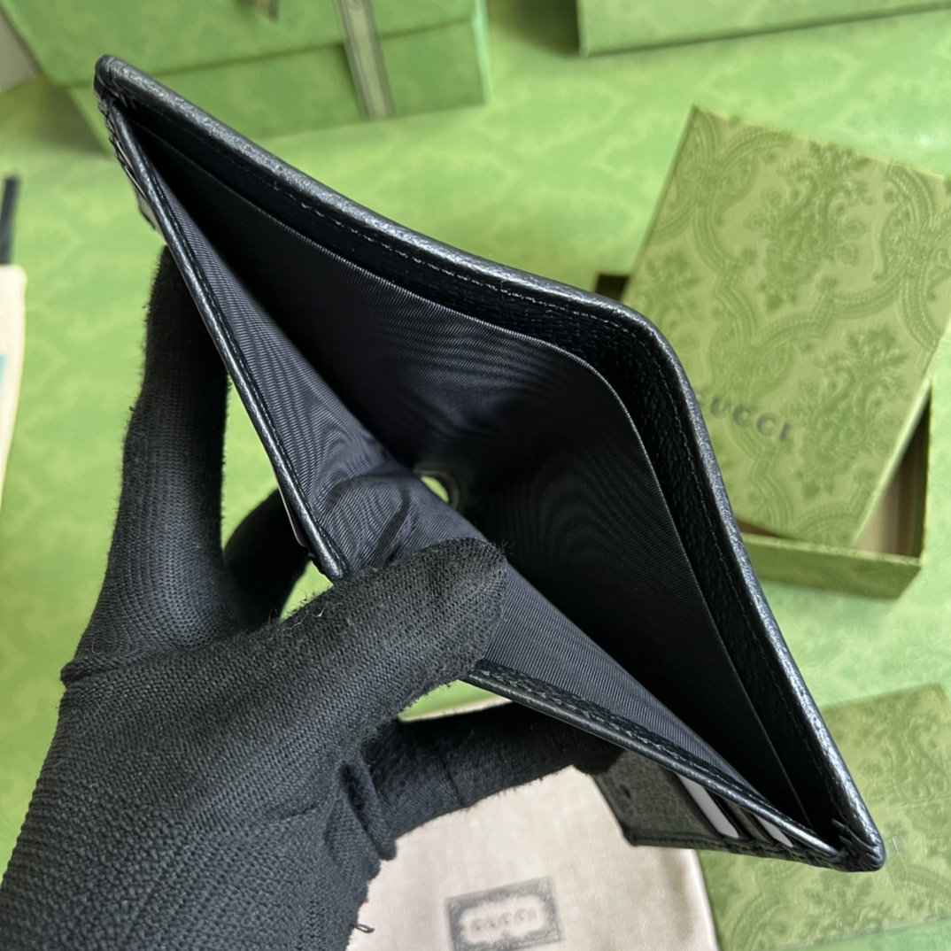 Wallet with Interlocking G