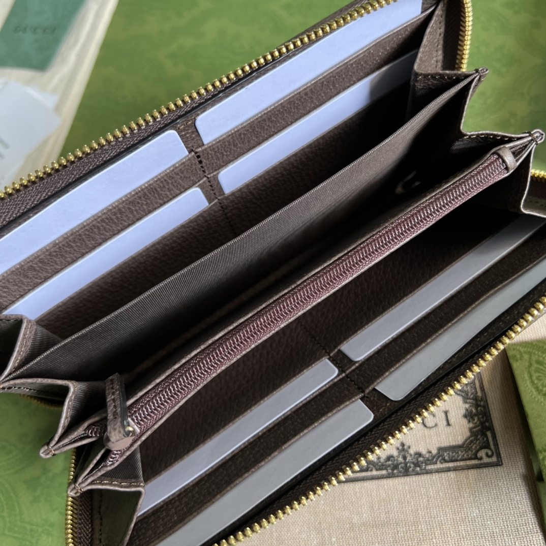 G*u*i horsebit 1955 wallet
