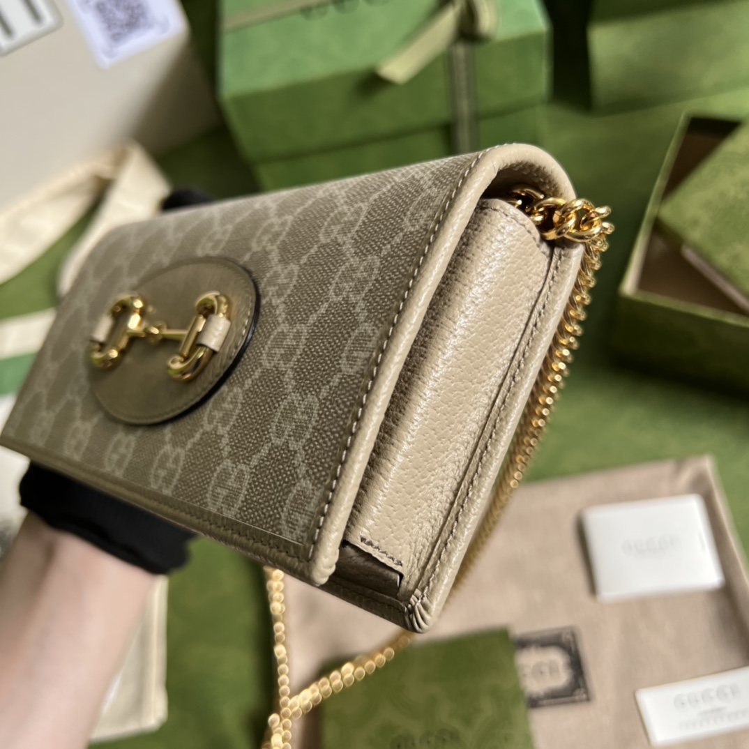 G*u*i horsebit 1955 wallet with chain