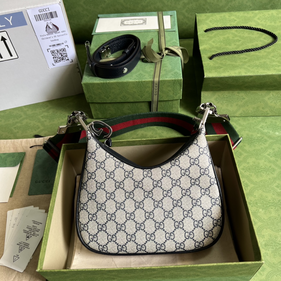 G*u*i attache small shoulder bag