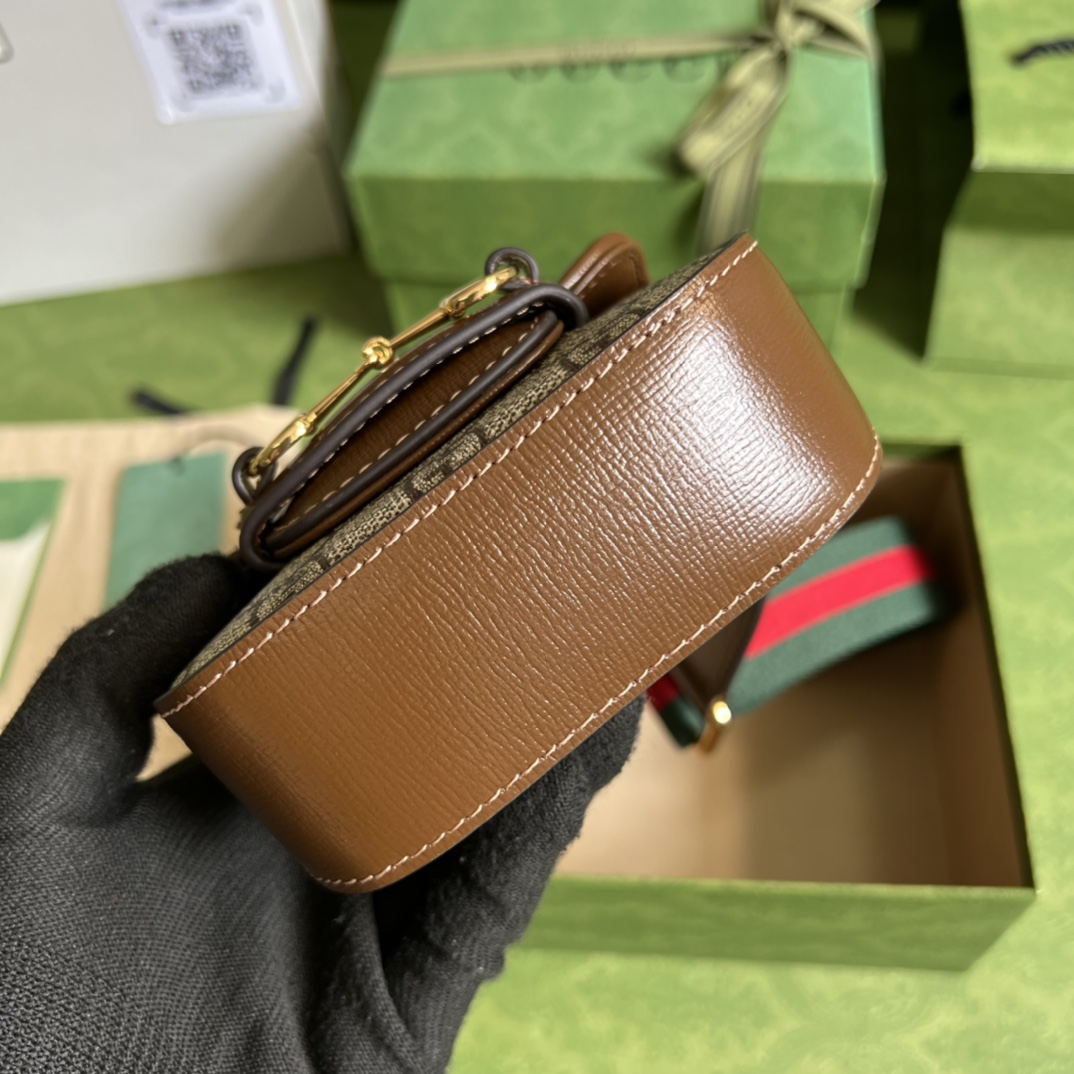 G*u*i horsebit 1955 strap wallet