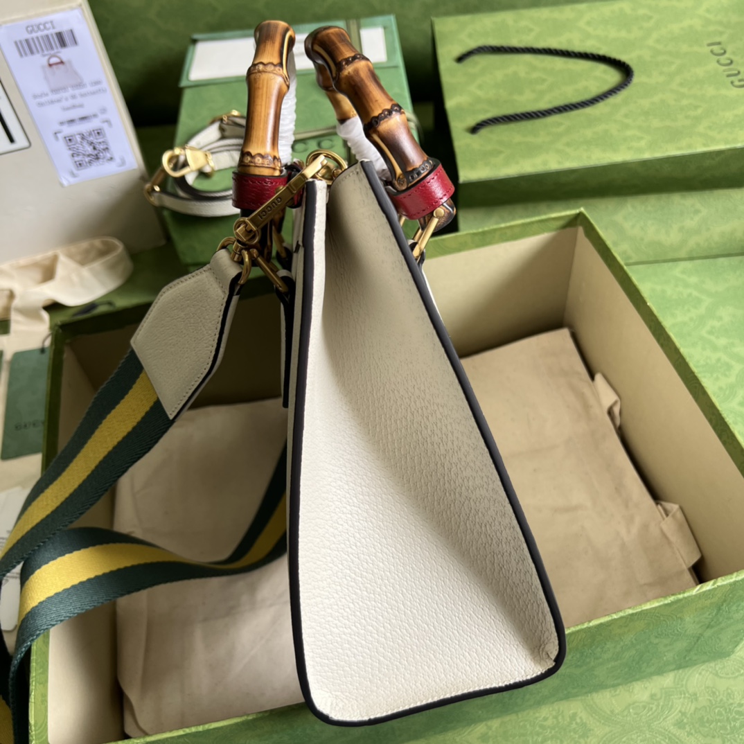 G*u*i diana small tote bag