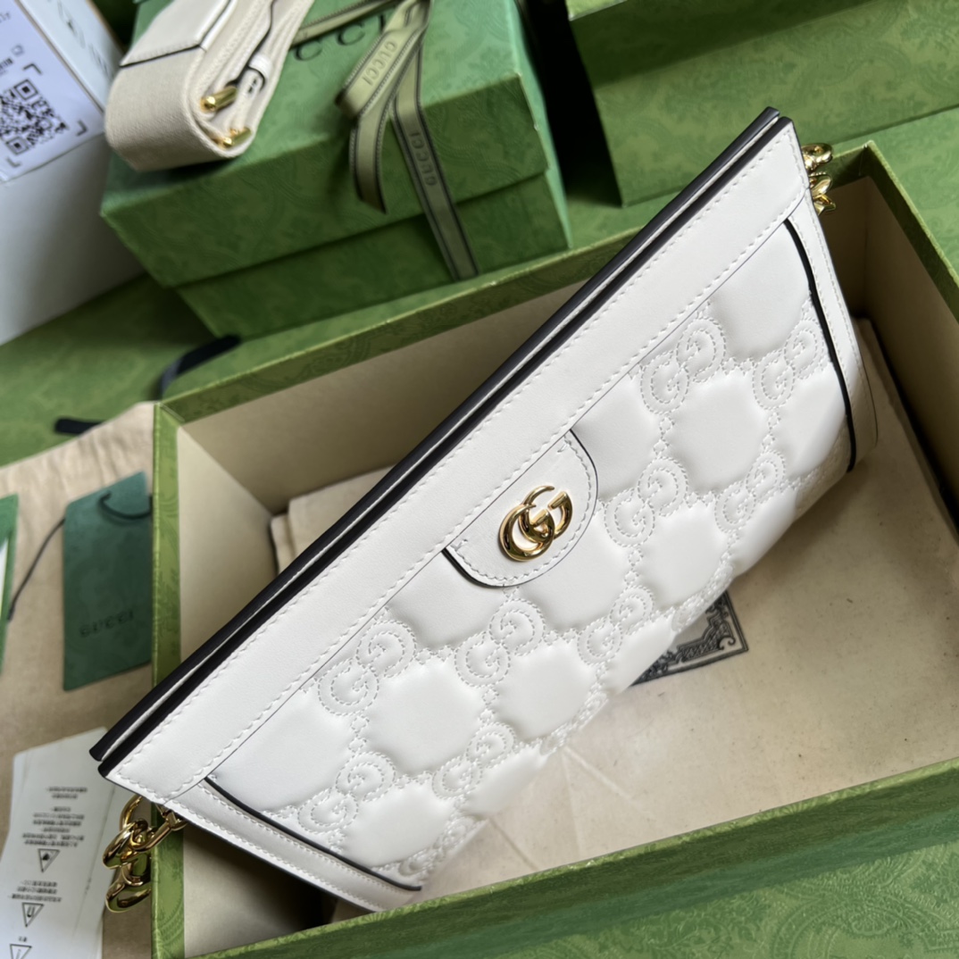 GG Matelassé leather small bag