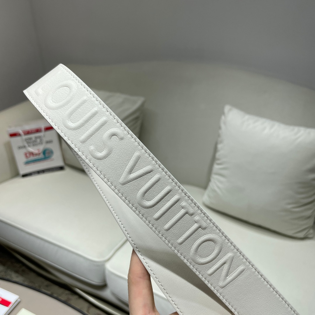 LV S-LOCK