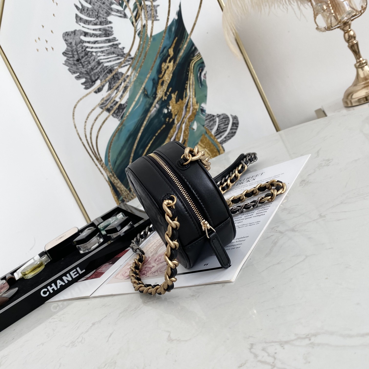 Ch*el 19 clutch with chain