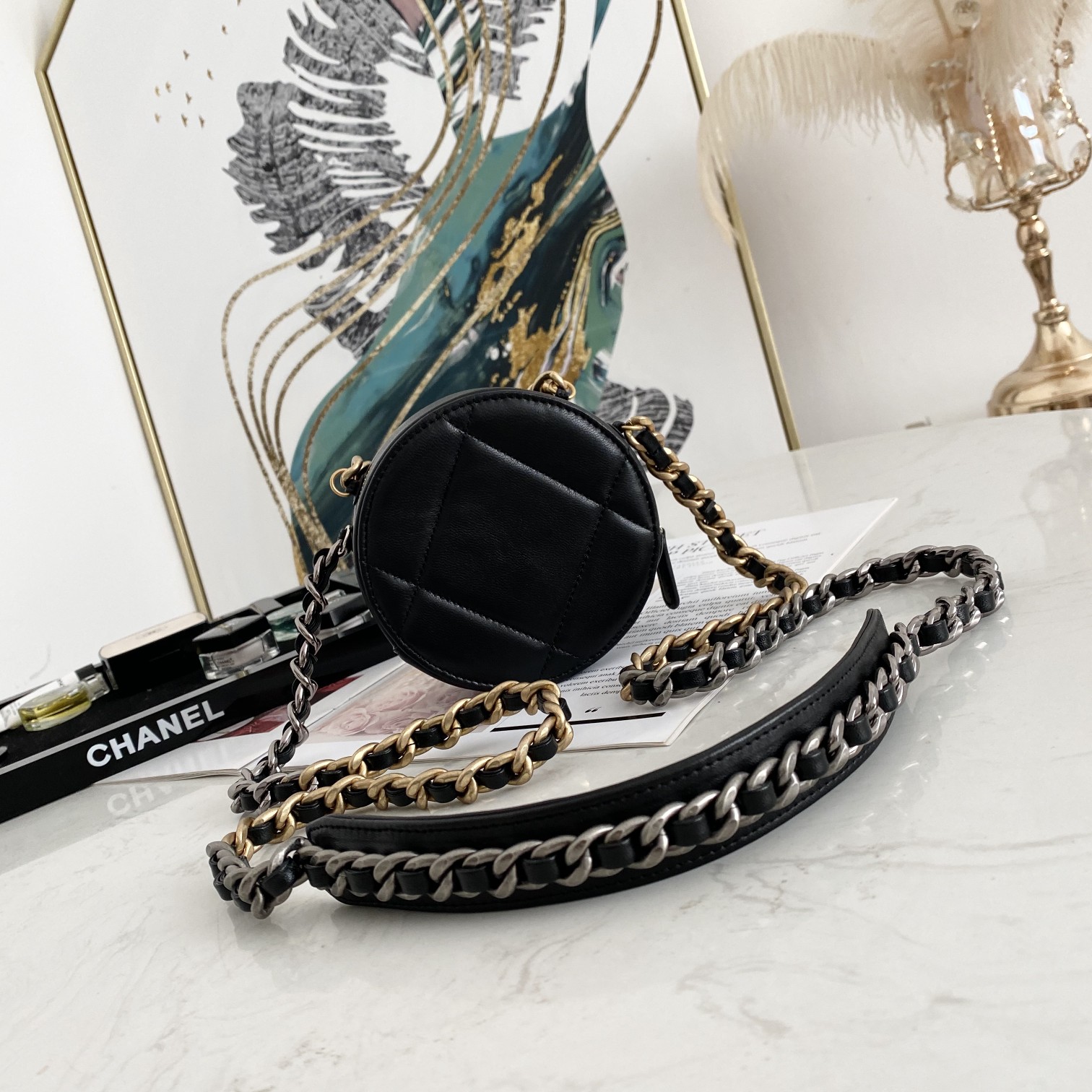 Ch*el 19 clutch with chain