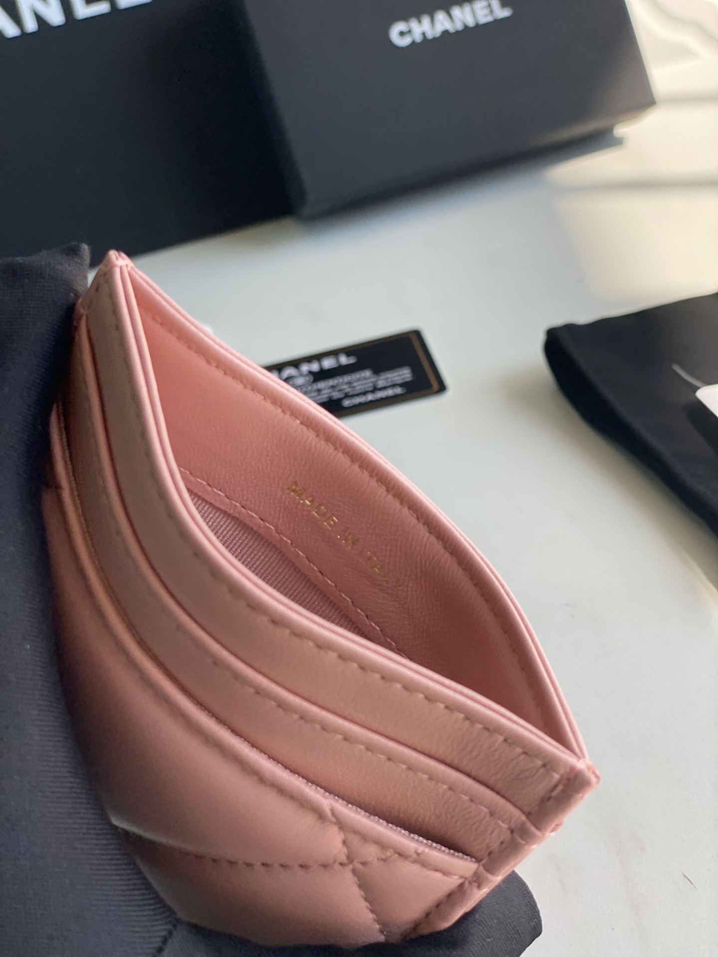 Ch*el 19 card holder