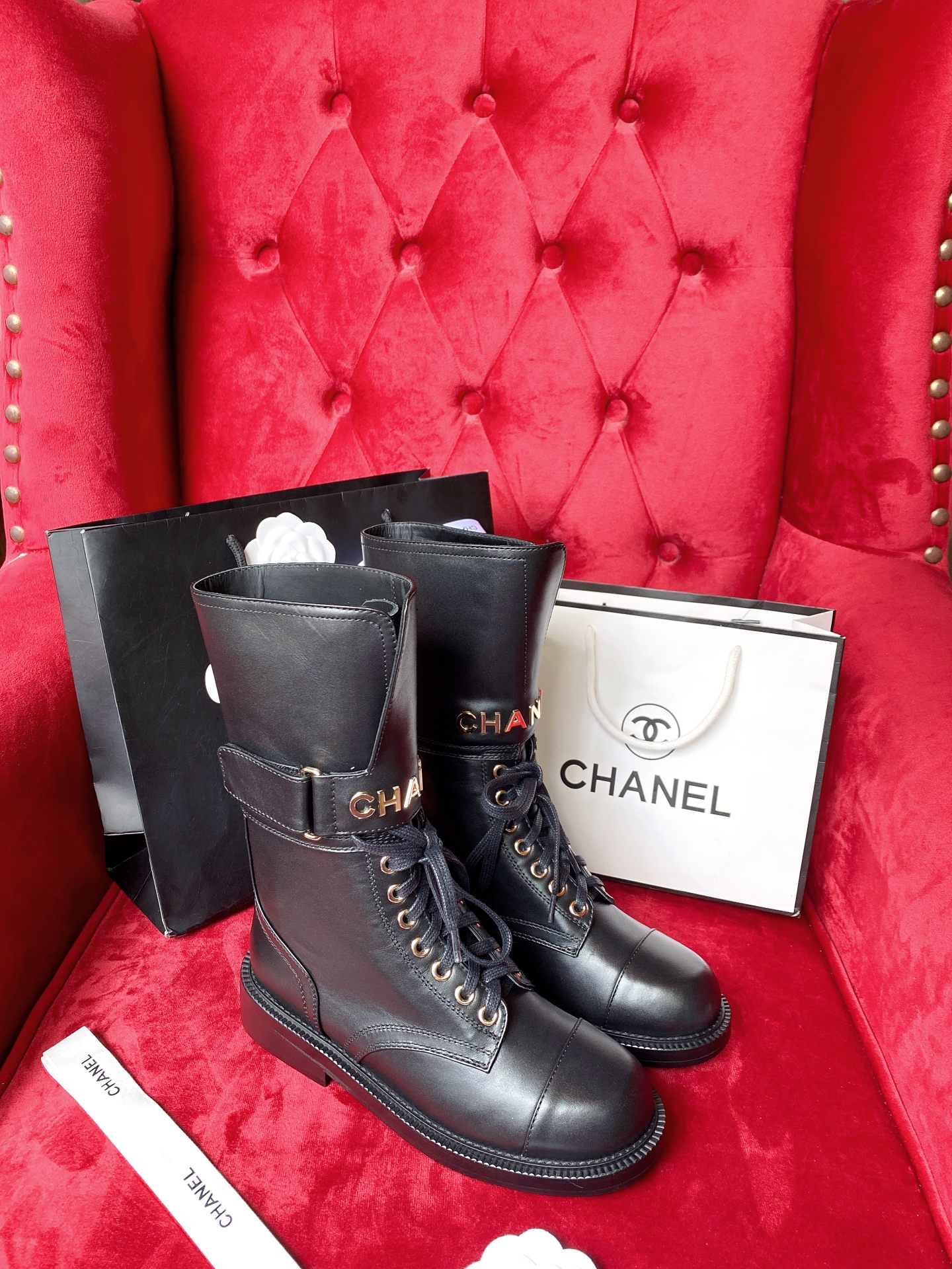 Ch*el martin boots