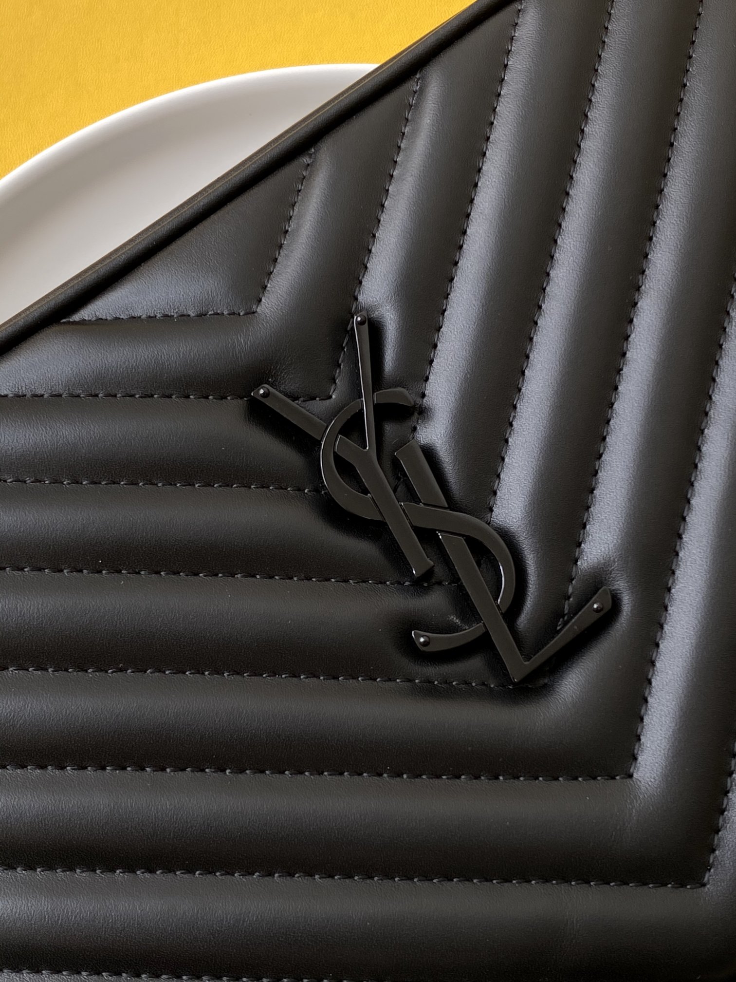 MONOGRAM SAINT LAURENT