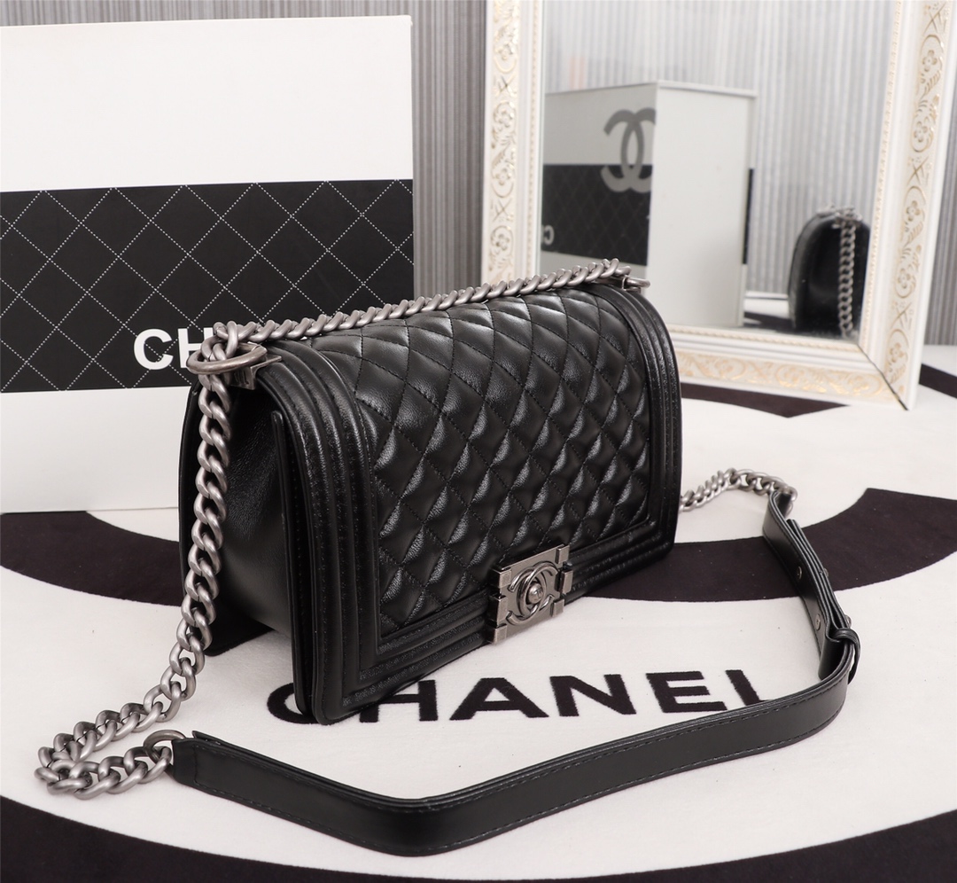 Ch*el boy black caviar ghw sliver