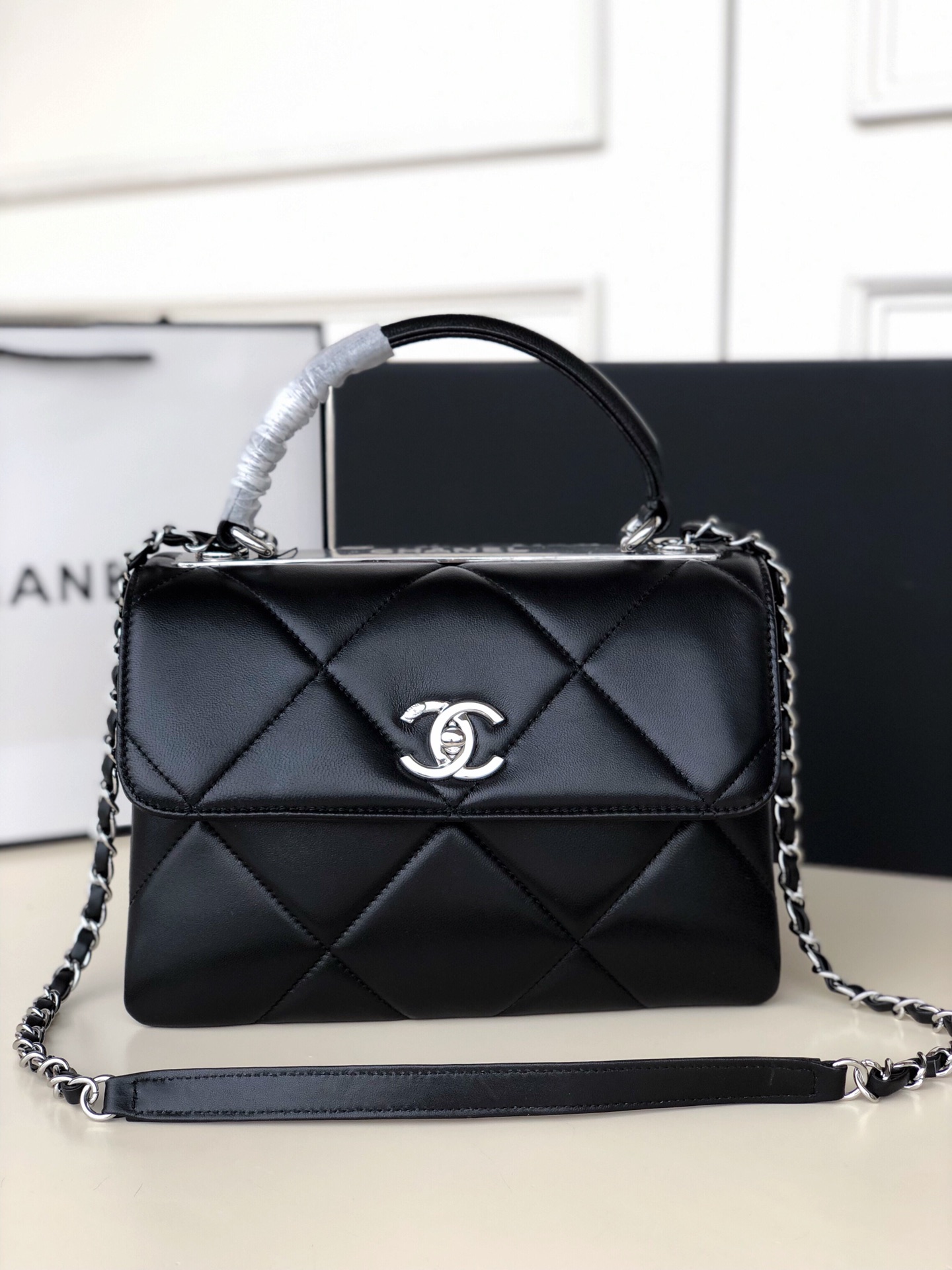 Ch*el trendy cc flap bag black