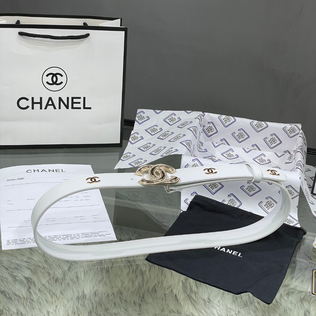Ch*el red patent leather cc logo belt