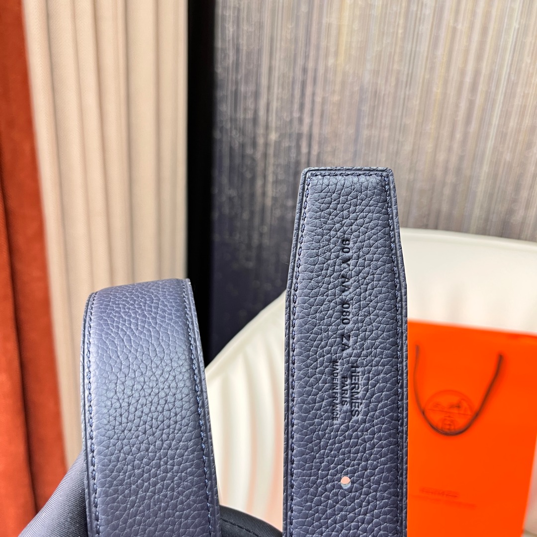 H au Carre belt buckle