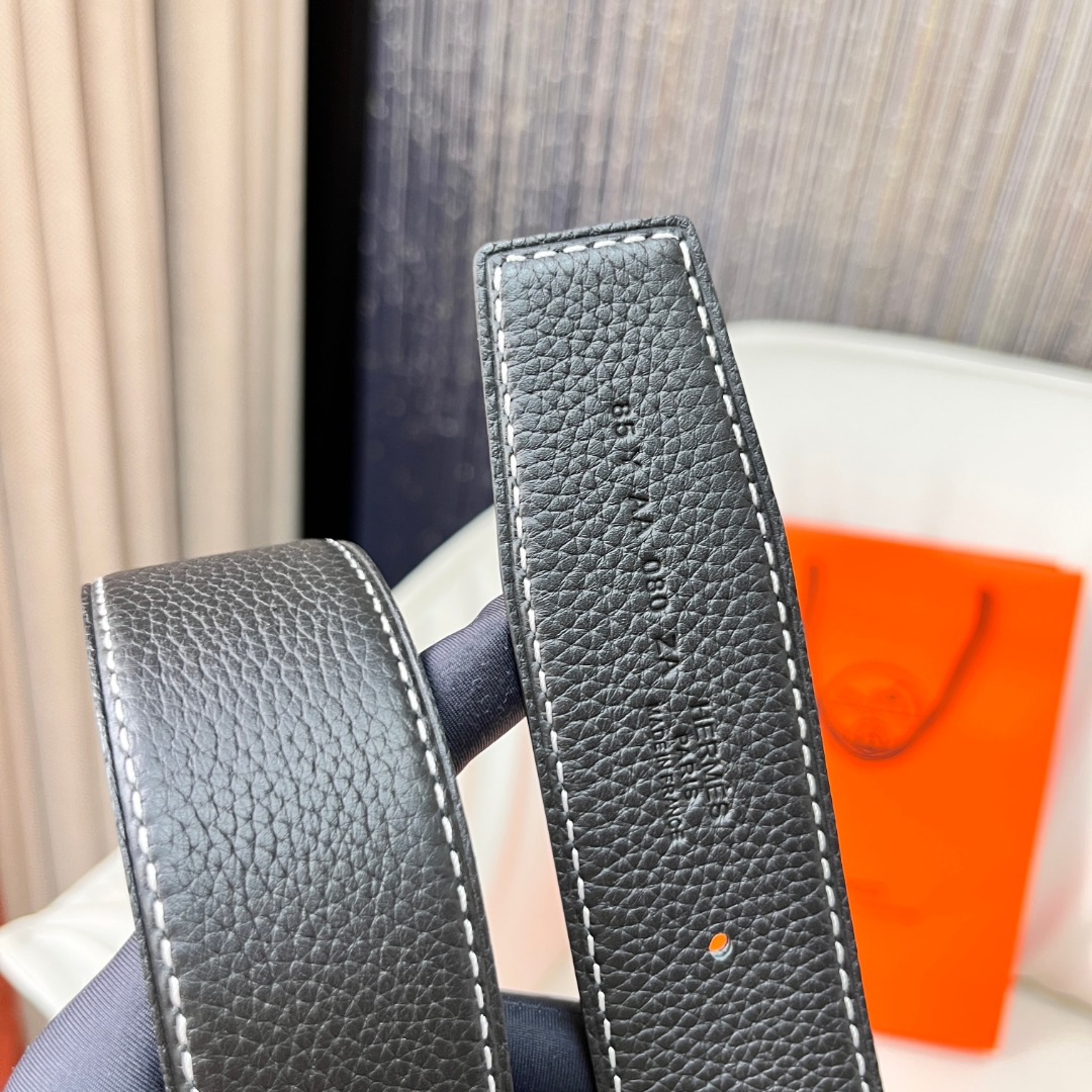 H au Carre belt buckle