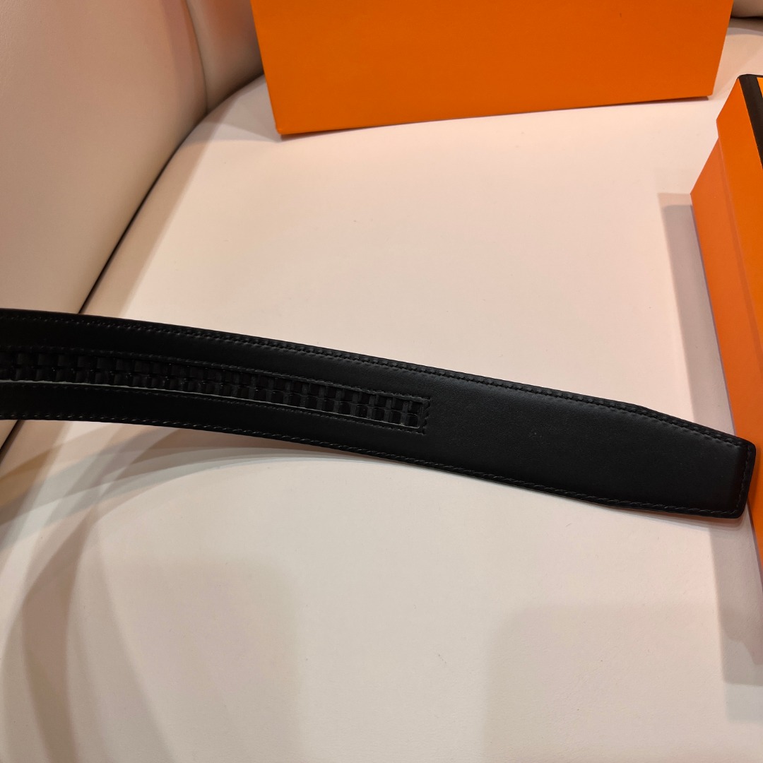 Hermès Cowhide Belt