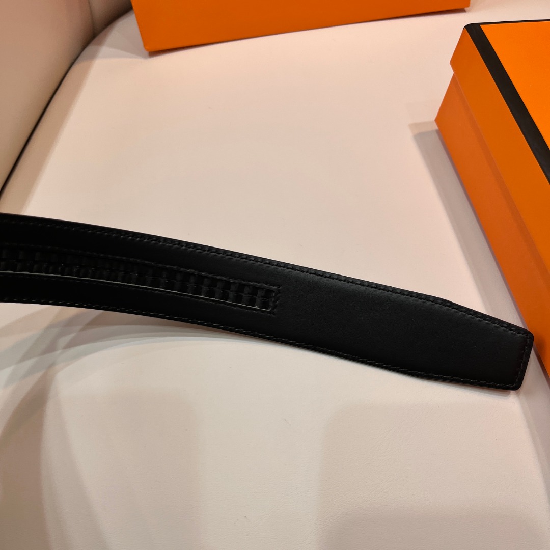Hermès Cowhide Belt