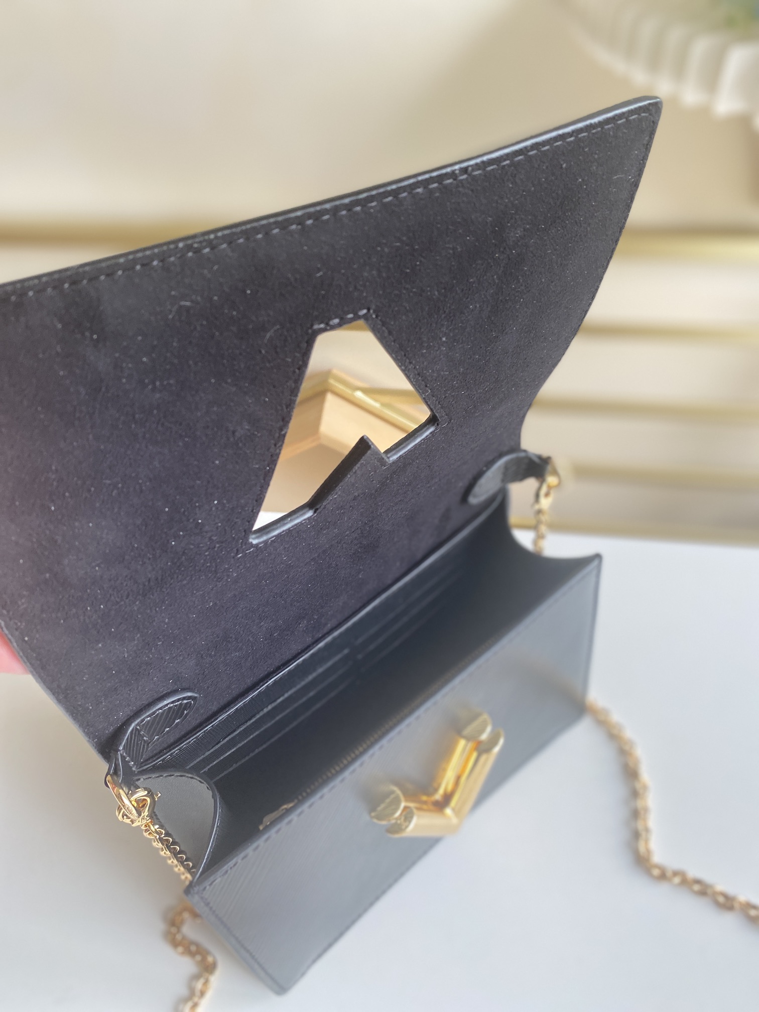 Twist Belt Chain Bag