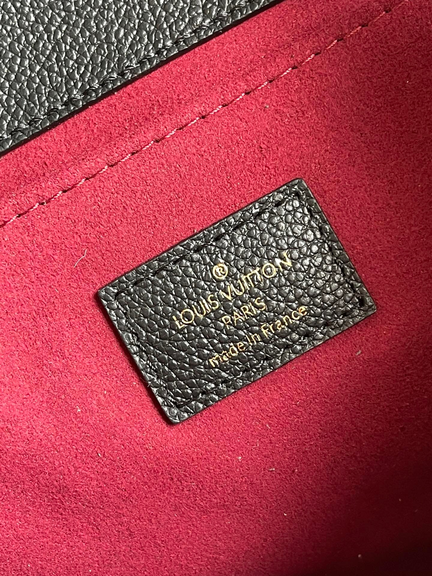 Pochette Metis