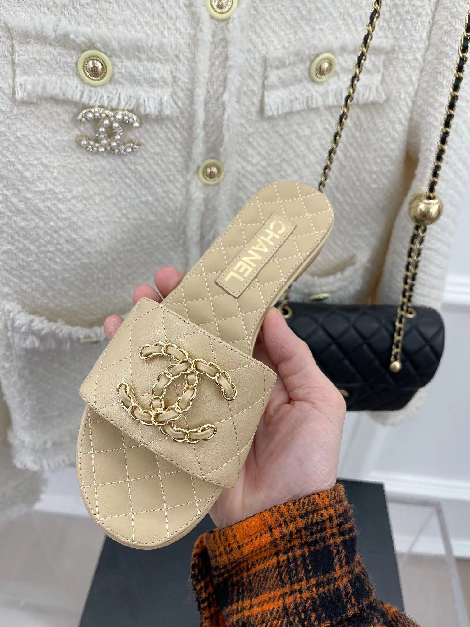 Ch*el goatskin shiny leather gold cc flat sandals