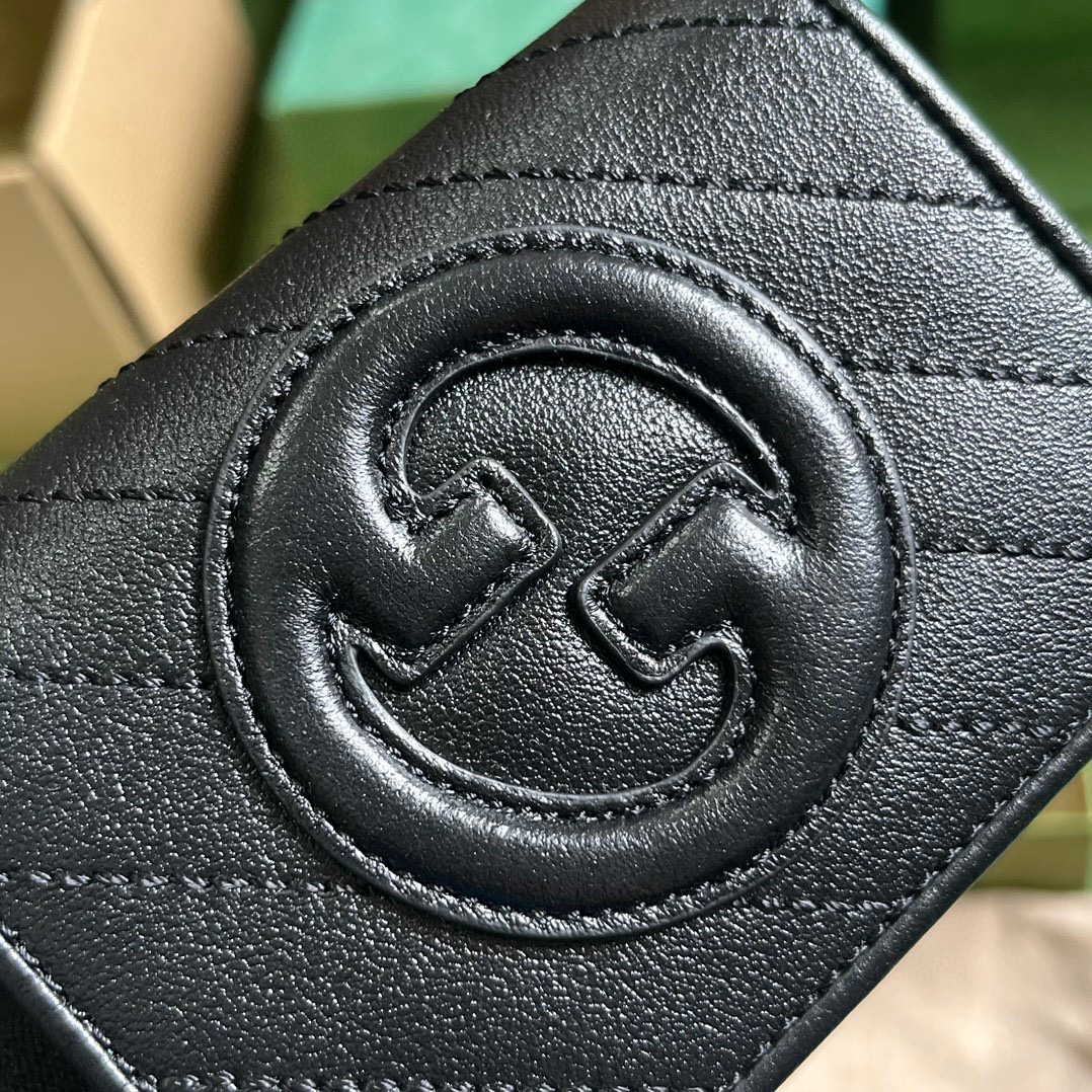 G*u*i soho wallet
