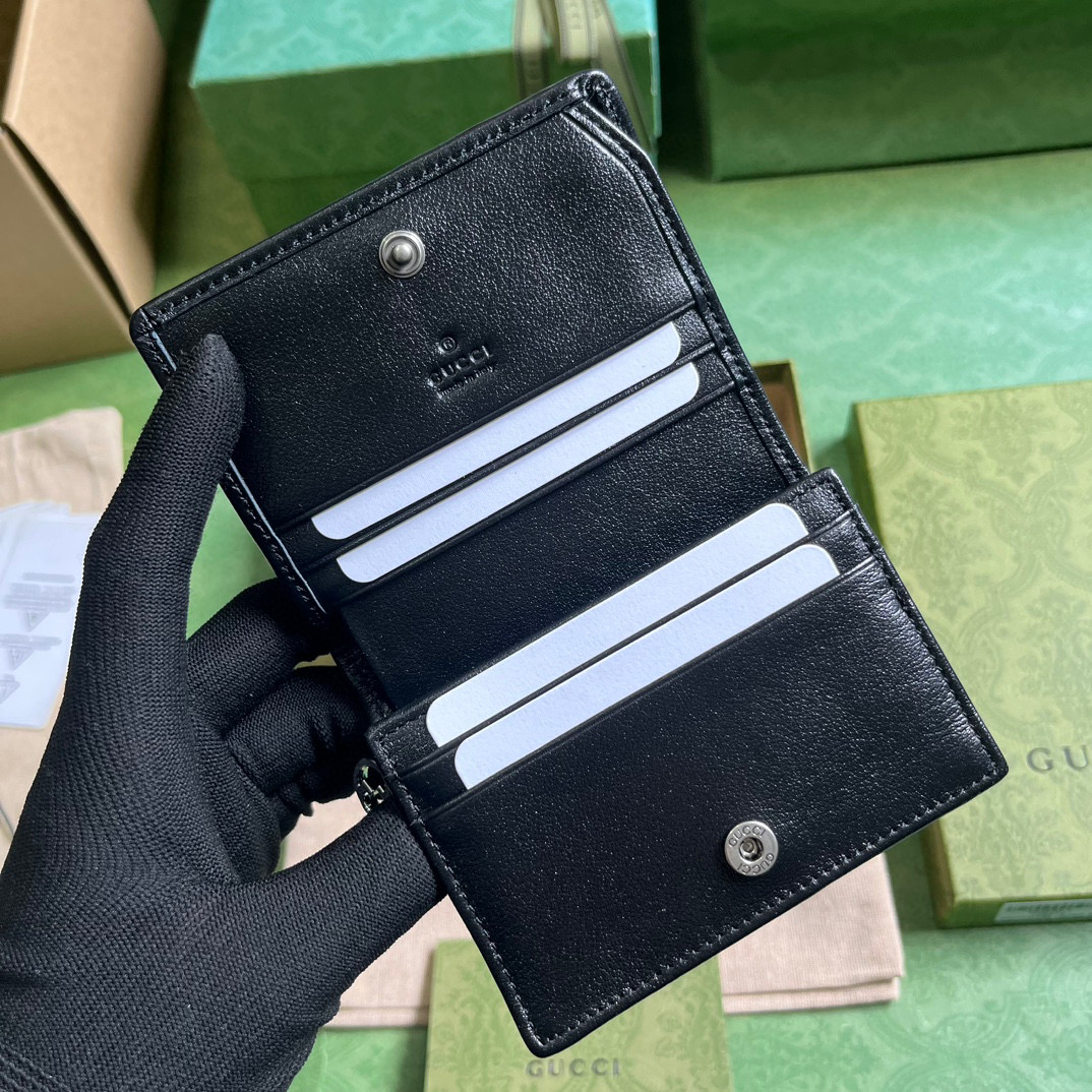 G*u*i soho wallet