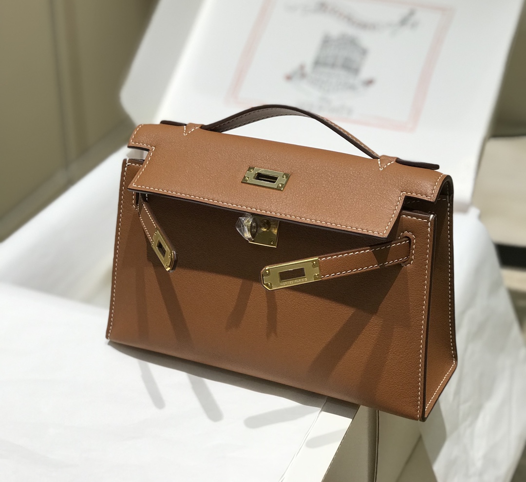 H**mes kelly pochette