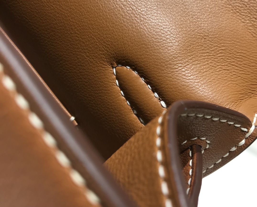 H**mes kelly pochette