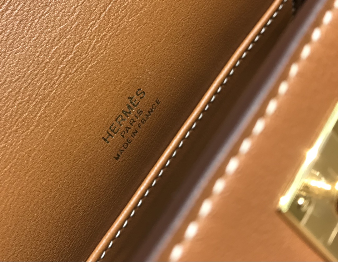 H**mes kelly pochette